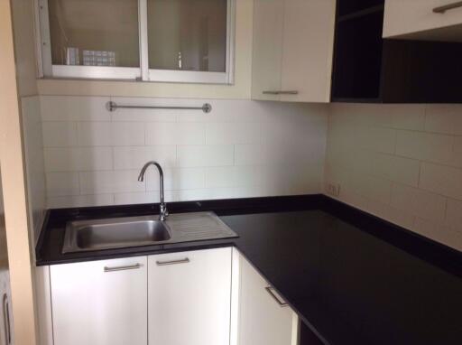 2 bed Condo in Lumpini Ville Sukhumvit 77 Suanluang Sub District C06011