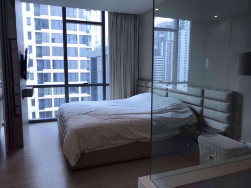 1 bed Condo in The Room Sukhumvit 21 Watthana District C06003