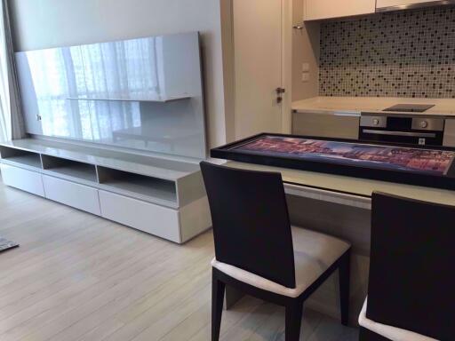 1 bed Condo in The Room Sukhumvit 21 Watthana District C06001