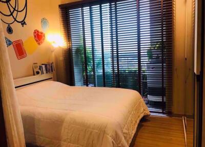 1 bed Condo in The Light House Khlong San District C05986