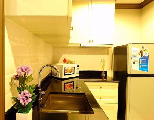 1 bed Condo in The Reserve - Kasemsan 3 Wang Mai Sub District C05982