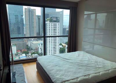 2 bed Condo in The Address Sathorn Silom Sub District C05961