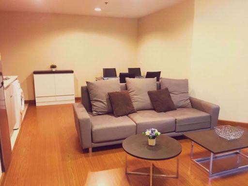 1 bed Condo in Belle Grand Rama 9 Huai Khwang Sub District C05953