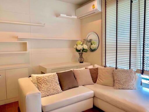 2 bed Condo in The Address Chidlom Lumphini Sub District C05937