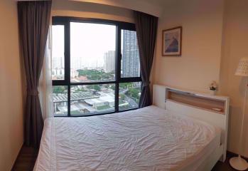 1 bed Condo in The Base Park West Sukhumvit 77 Watthana District C05905