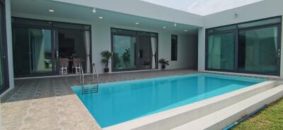 Mabprachan Modern Pool House for Sale