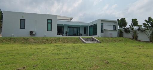 Mabprachan Modern Pool House for Sale