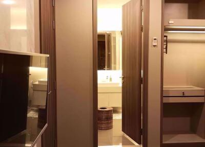 1 ห้องนอน, 1 ห้องน้ำ คอนโด ราคา ฿ 35,000/เดือน