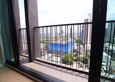 2 bed Condo in Noble Reveal Watthana District C05864