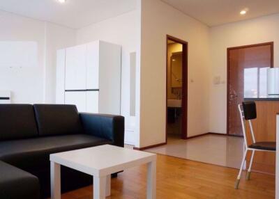 Studio bed Condo in Villa Sathorn Khlong Ton Sai Sub District C05836