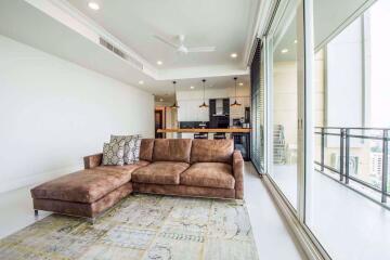 2 bed Condo in Royce Private Residences Watthana District C05805