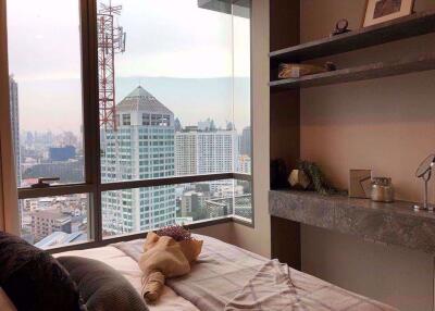 1 bed Condo in The Room Sukhumvit 69 Watthana District C05797