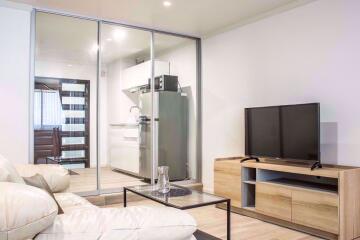 Studio bed Condo in Supalai Place Condominium Watthana District C05789