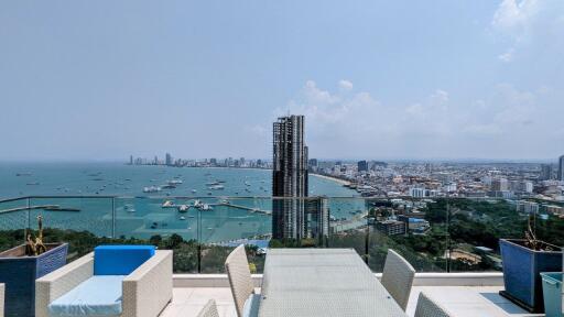 Ocean Amari Residence Condo for Sale