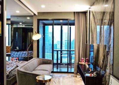 1 bed Condo in Ashton Chula - Silom Mahaphruettharam Sub District C05778