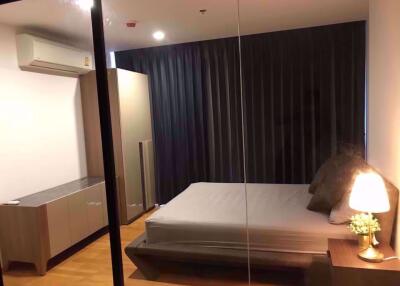 1 bed Condo in Noble Revo Silom Bang Rak District C05753