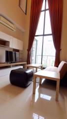 2 bed Duplex in Villa Asoke Makkasan Sub District D05745