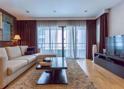 2 bed Condo in Sathorn Gardens Thungmahamek Sub District C05748