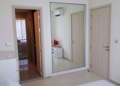 1 ห้องนอน, 1 ห้องน้ำ คอนโด ราคา ฿ 37,000/เดือน