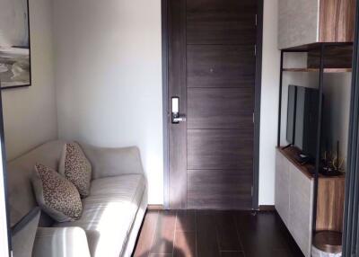 1 bed Condo in C Ekkamai Khlong Tan Nuea Sub District C05705