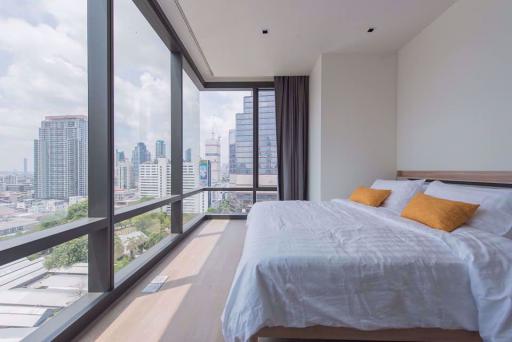 2 bed Condo in Ashton Silom Suriyawong Sub District C05662