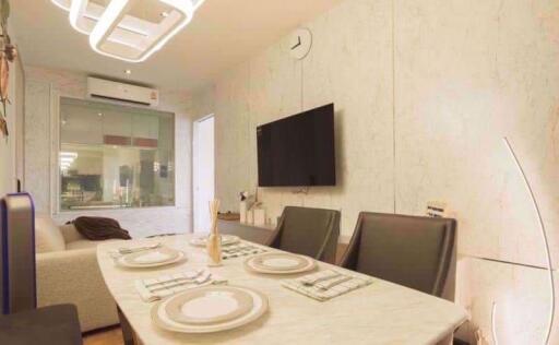 2 bed Condo in Park Origin Phromphong Khlongtan Sub District C05649