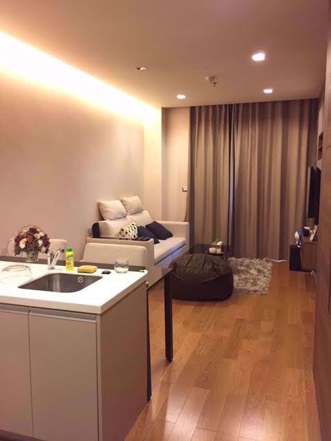 1 bed Condo in The Address Sathorn Silom Sub District C05641