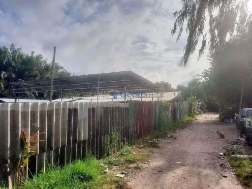 Land available in East Pattaya L011053