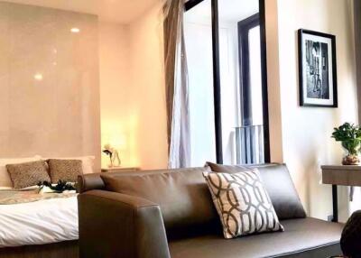 1 bed Condo in Ashton Chula - Silom Mahaphruettharam Sub District C05604