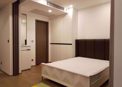 Studio bed Condo in Ashton Chula - Silom Mahaphruettharam Sub District C05600