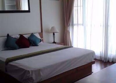 2 bed Condo in The Address Chidlom Lumphini Sub District C05587