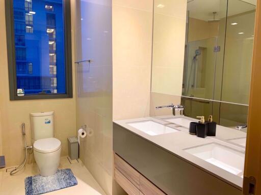 2 bed Condo in The ESSE Asoke Khlong Toei Nuea Sub District C0005500