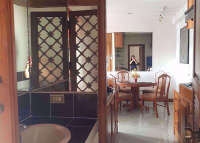 1 bed Condo in Saranjai Mansion Khlongtoei District C0005499