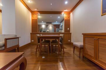 2 bed Condo in Grand Langsuan Lumphini Sub District C0005452