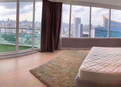 3 bed Condo in Eight Thonglor Residence Khlong Tan Nuea Sub District C0005418