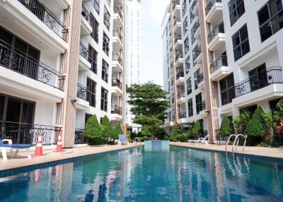 Modern Style Condo City Garden for Sale