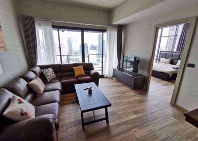 2 bed Condo in The Lofts Asoke Watthana District C0005402