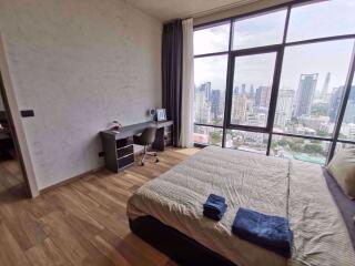 2 bed Condo in The Lofts Asoke Watthana District C0005402