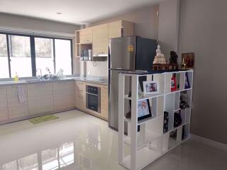 3 bed House in Bless Town Sukhumvit 50 Khlongtoei District H005196