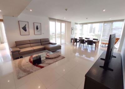 3 bed Condo in Fullerton Sukhumvit Khlongtoei Sub District C005239