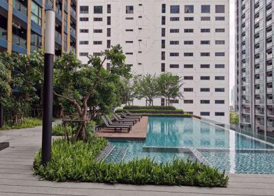 1 bed Condo in Lumpini Suite Phetchaburi-Makkasan Makkasan Sub District C005139