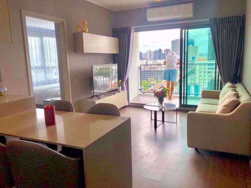 2 bed Condo in Ideo Sukhumvit 93 Phrakhanong District C005125