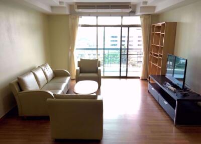 3 bed Condo in Royal Castle Khlong Tan Nuea Sub District C005087