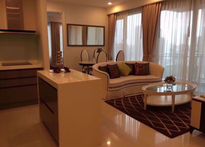 2 bed Condo in Q Langsuan Lumphini Sub District C004981