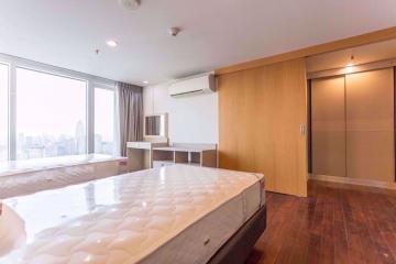 4 bed Penthouse in Circle Condominium Makkasan Sub District P004315