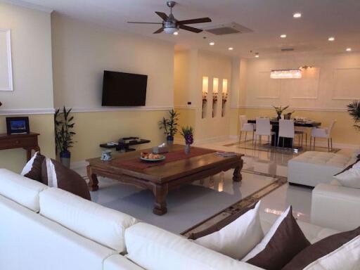 3 bed Penthouse in Baan Sathorn Chaopraya Khlong Ton Sai Sub District P004234