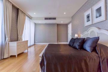 3 bed Condo in Aguston Sukhumvit 22 Khlongtoei Sub District C004078