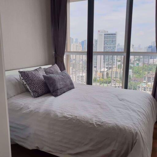 2 bed Condo in Park Origin Phromphong Khlongtan Sub District C004054