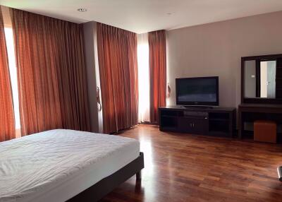 2 bed Condo in Wilshire Khlongtoei Sub District C004010