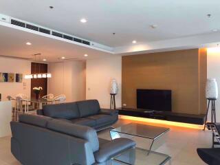 2 bed Condo in The River Khlong Ton Sai Sub District C004002